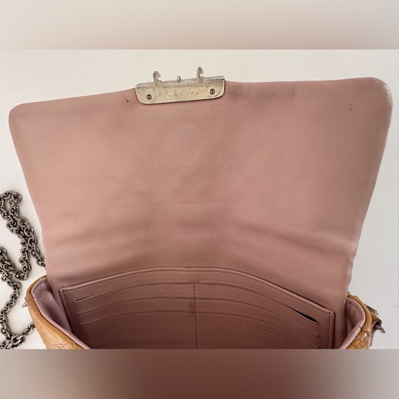 CHRISTIAN DIOR Miss Dior Promenade Wallet on Chain - Picture 6 of 9